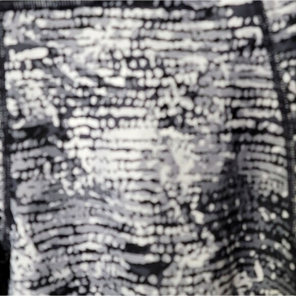 Calvin Klein Performance quick dry yoga pants capri size  XL Black gray legging - Picture 5 of 9